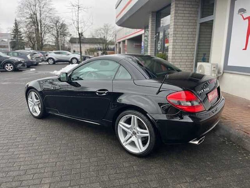 Mercedes-Benz SLK 350 - Navi, SHZ, BT-FSA, Klimaautom. .. . - sehr gepflegt !