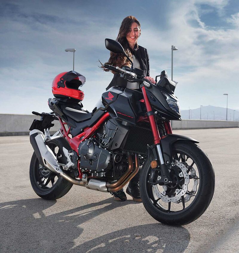 Honda CB 750 Hornet 750 E-Clutch Sport & Style Paket
