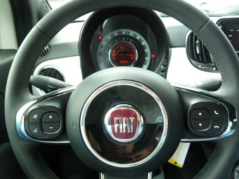 Fiat 500 Cabrio 1.2 Lounge Hybrid - Navi, PDC, Klima, Alu, BT