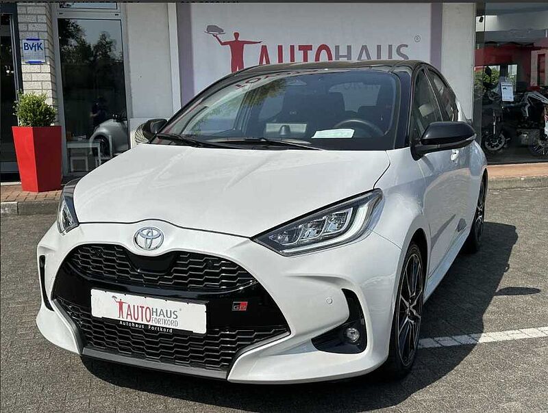Toyota Yaris 1.5 Hybrid GR Sport - Head-Up, Navi, LH, SHZ, .. . -