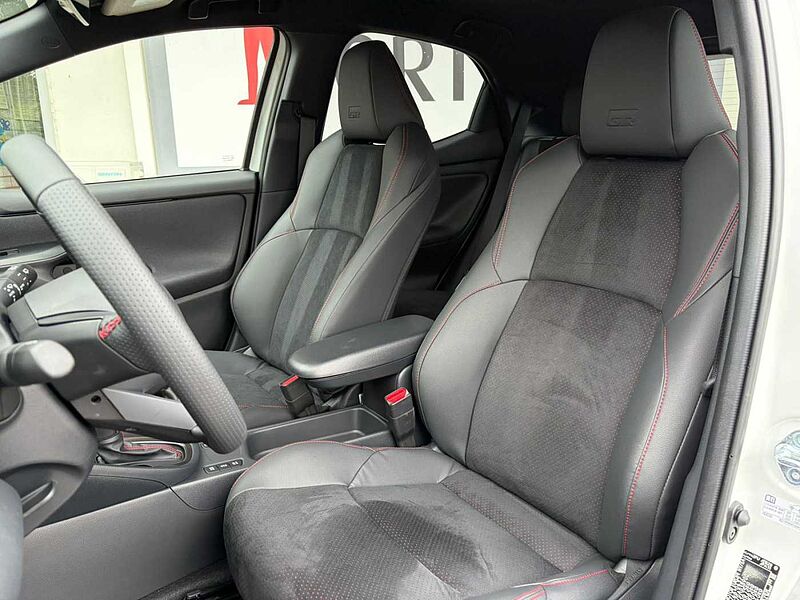 Toyota Yaris 1.5 Hybrid GR Sport - Head-Up, Navi, LH, SHZ, .. . -
