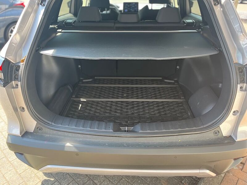 Toyota Corolla Cross 2.0 Hybrid Teamplayer - Navi, LHZ. , SHZ, . LED .. .