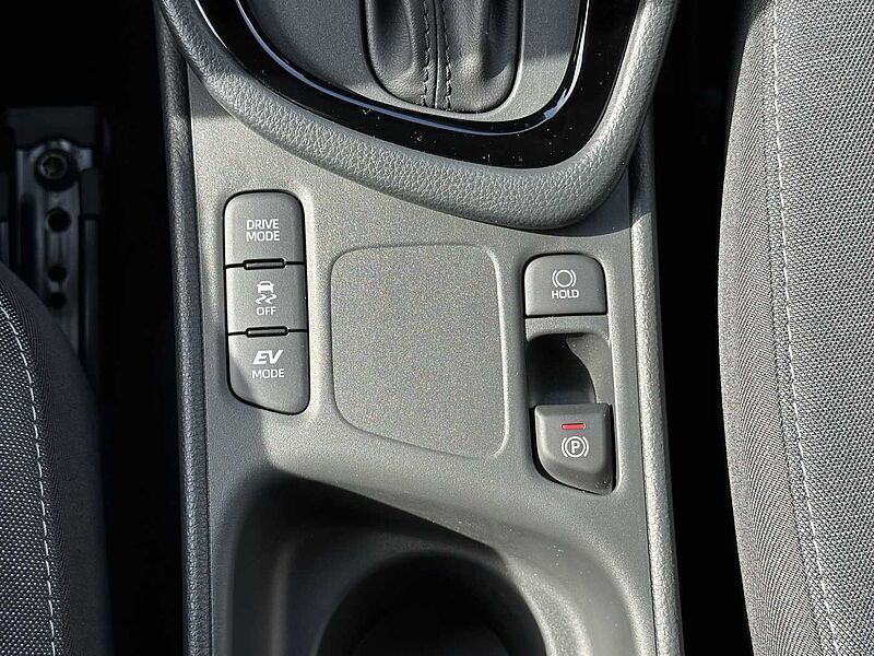 Toyota Yaris Style 1.5 Hybrid - NAVI, PDC, SHZ, LED .. .