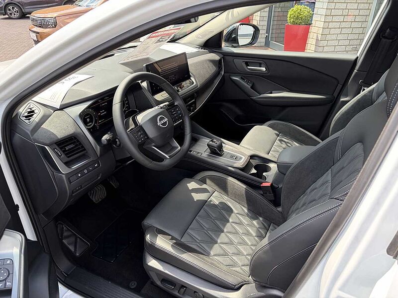 Nissan Qashqai 1.3MHEV Tekna Plus + XTronic - Facelift 26 Pano, Bose, 20'