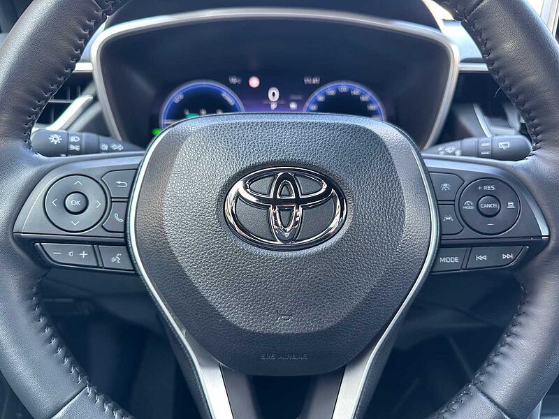 Toyota Corolla Cross 1.8 Hybrid Style - Allwetter, NAVI, LHZ, LED, PDC, SZ