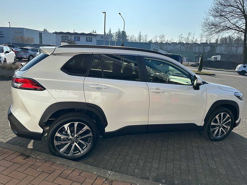 Toyota Corolla Cross 1.8 Hybrid Style - Allwetter, NAVI, LHZ, LED, PDC, SZ