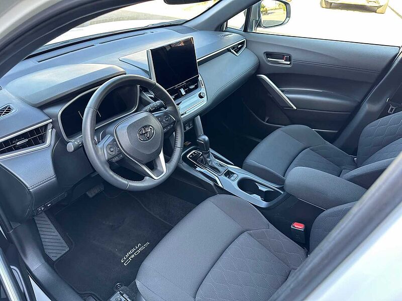 Toyota Corolla Cross 1.8 Hybrid Style - Allwetter, NAVI, LHZ, LED, PDC, SZ