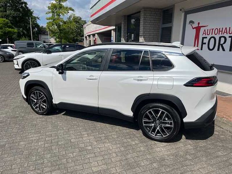 Toyota Corolla Cross 1.8 Hybrid Style - Allwetter, NAVI, LHZ, LED, PDC, SZ