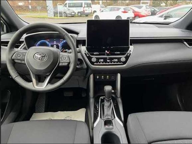 Toyota Corolla Cross 2.0 Hybrid Style 4x4 - Allwetter, LED, LHZ. , Navi. , .. .