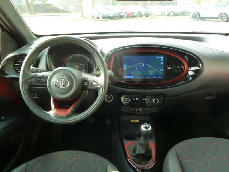 Toyota Aygo X Pulse Edition - LED, Navi, SZ, PDC, Alu 18'