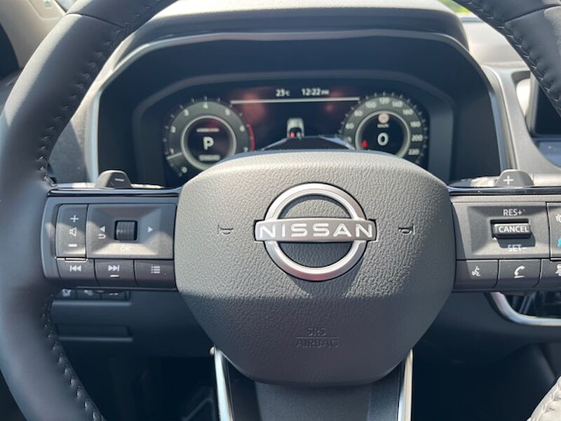 Nissan Qashqai 1.3MHEV Tekna Plus + XTronic - Facelift 26 Pano, Bose, 20'