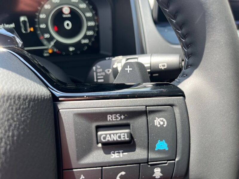 Nissan Qashqai 1.3MHEV Tekna Plus + XTronic - Facelift 26 Pano, Bose, 20'