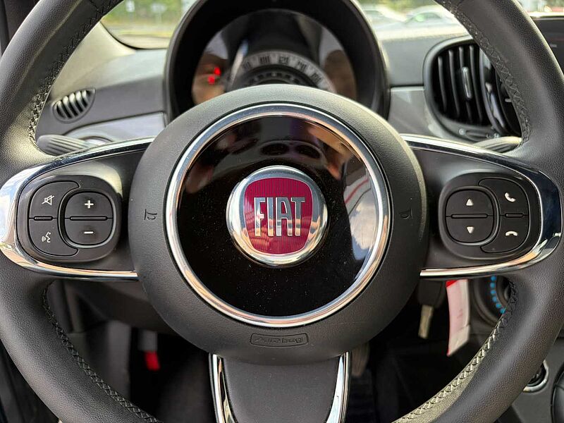 Fiat 500 Cabrio 1.2 Lounge - Navi, SZ, BT, Klima .. . 1. Hand