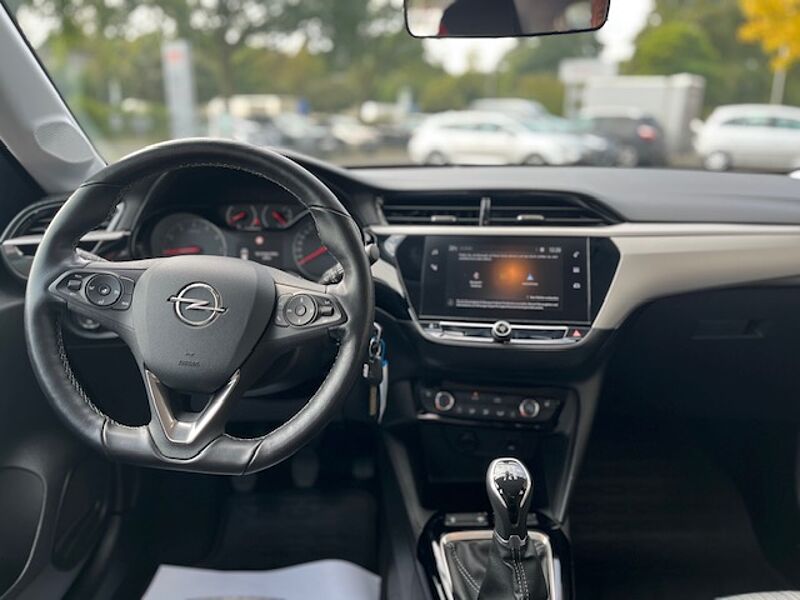 Opel Corsa 1.2 Turbo - 4 türig - Navi, PDC, BT, CAM