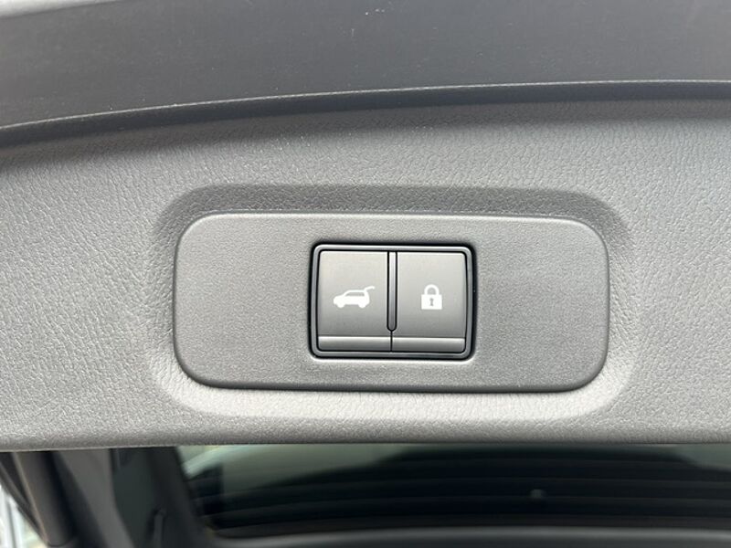 Nissan Qashqai 1.3MHEV Tekna Plus+ XTronic - Facelift Pano, Bose, 20'
