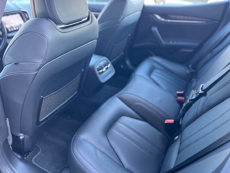 Maserati Ghibli S Q4 GranSport - Kamera, LED, 20' Zoll, Navi