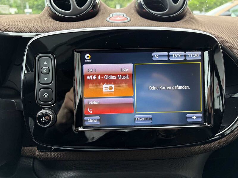 Smart ForTwo PERFECT - Pano. , Navi, SHZ, Kam. .. .