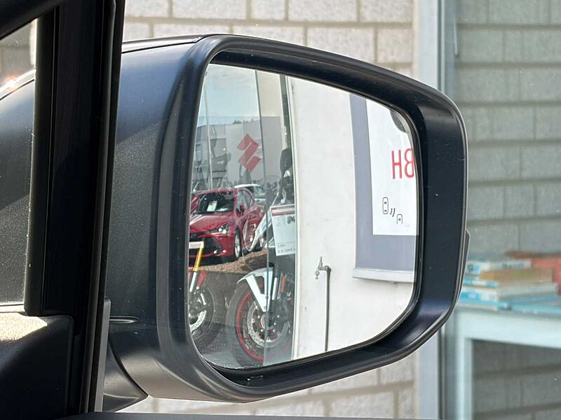 Toyota C-HR + Plus Lounge 4x4 - 77kwh - JBL, Pano. , 360° Kam. , .. .