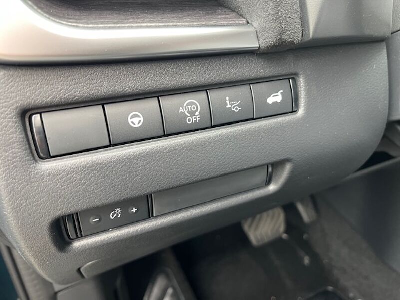 Nissan Qashqai 1.3MHEV Tekna Plus + XTronic - Facelift 26 Pano, Bose, 20'