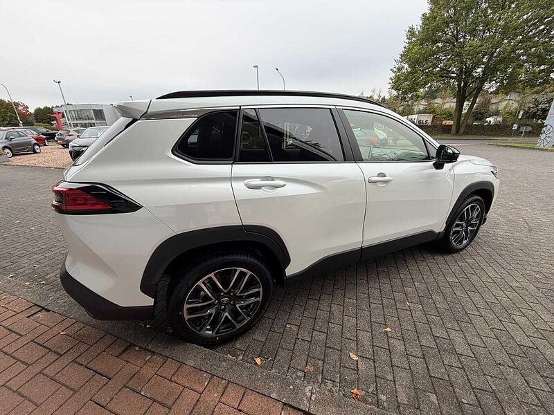 Toyota Corolla Cross 2.0 Hybrid Style - NAVI, LHZ, LED, PDC, SZ